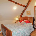 Holiday home Lovely In With Wifi